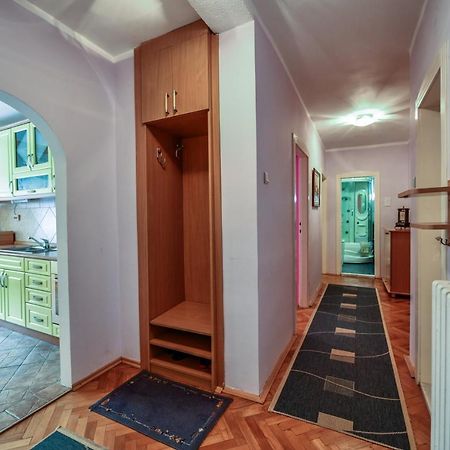 Lux Apartman Cvetkovic Kraljevo Exterior foto
